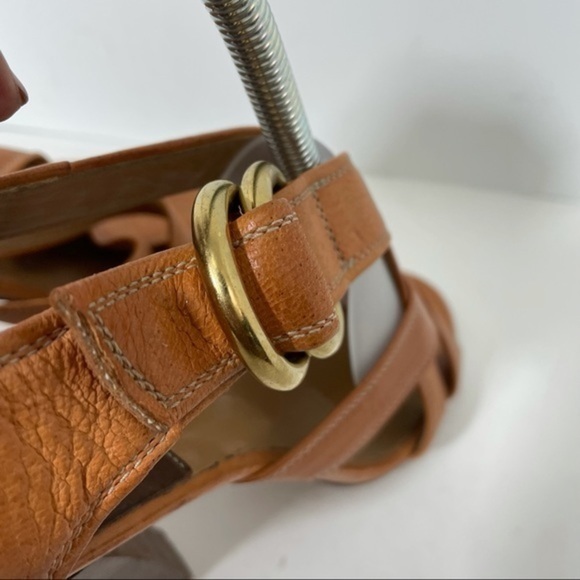 Chloe tan high heel sandals wide straps brass hardware size 10.5 B - Picture 5 of 10
